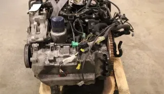 Motor Diesel - Citroen C5 (2003) 4HX 0135EX - Bild 1