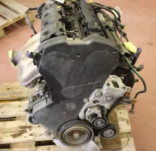 Motor Benzin - Citroen Xsara Picasso (2005) 6FZ 0135HL 88.550km - Bild 4