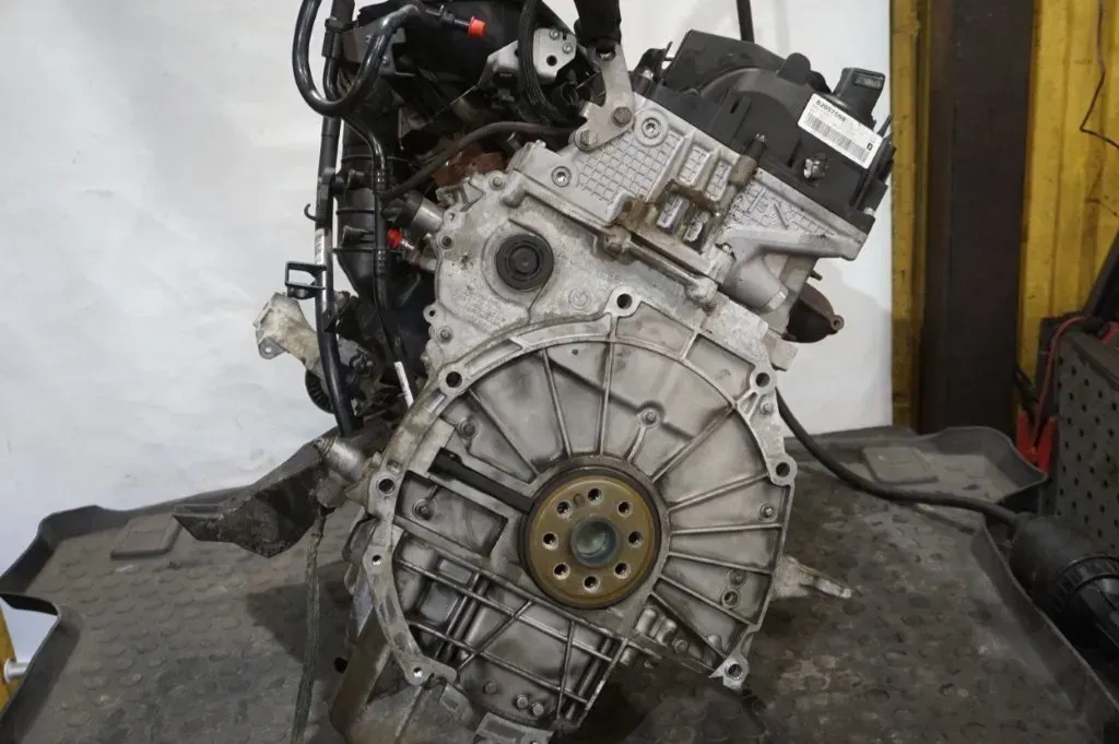 Motor Diesel - BMW 1-Series (2011) 11002157055 - Bild 1