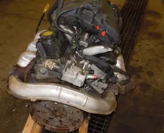 Motor Benzin - Chrysler Voyager (2001) 33RS - Bild 2