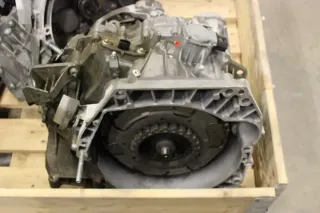 Automatikgetriebe - Renault Captur (2019) 320109767R 14.240km - Bild 1
