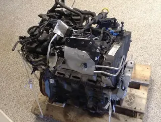 Motor Diesel - Seat Leon (2015) CRKB 04L 100 033 A - Bild 2