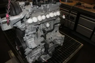 Motor Benzin - Volvo V60 Cross Country (2019) 36010306 70.530km - Bild 1