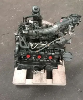 Motor Diesel - BMW 1-Series (2016) B37-D15A 11002455608 - Bild 1