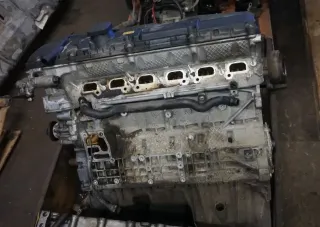 Motor Benzin - BMW 3-Series (2000) M52 B20 11000007941 - Bild 1