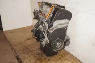 Motor Benzin - VW Polo (2012) CGGB 036 100 038 L - Bild 2