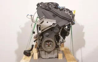 Motor Diesel - VW Touran (2019) DGDA 04L100091F 115.600km - Bild 1