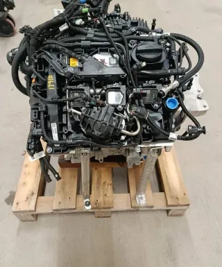 Motor Benzin - BMW 1-Series (2025) B38-A15P 4.400km - Bild 4