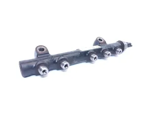Einspritzleiste Einspritzventil 9684753080 Citroen Ford Peugeot Mazda Volvo - Bild 1
