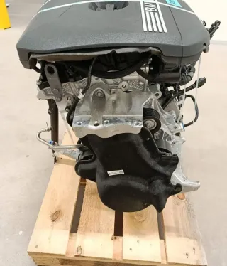 Motor Benzin - BMW 2-Series (2024) 11005A64D42 7.960km - Bild 3