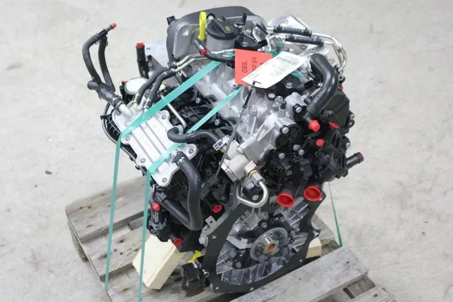 Motor Benzin - Skoda Fabia (2018) CHZB 04C100032EX 2.740km - Bild 1