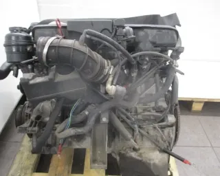 Motor Benzin - BMW 5-Series (2001) 11 00 7 506 904 - Bild 2