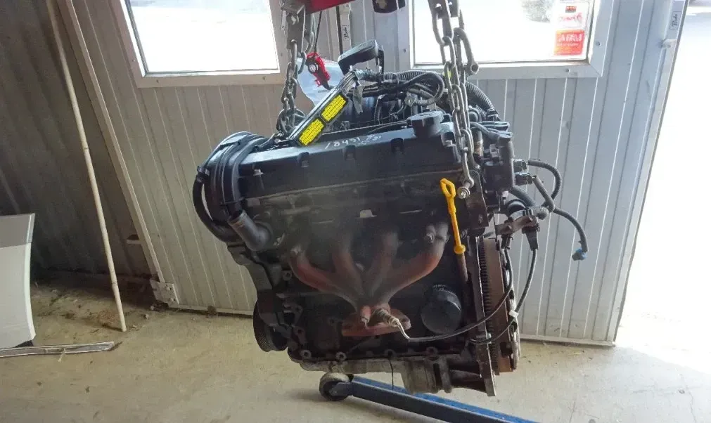 Motor Benzin - Chevrolet Nubira (2005) F16D3 96377410 - Bild 1