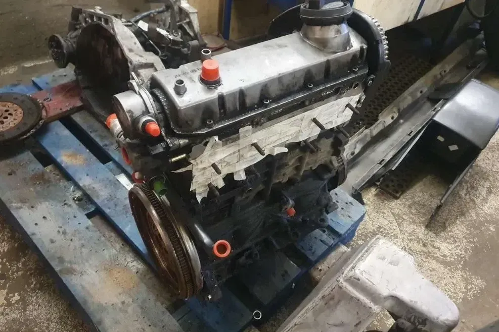 Motor Diesel - Skoda Octavia (2004) 038100038A - Bild 1