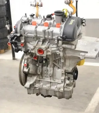 Motor Benzin - Skoda Karoq (2018) CHZJ 04C100098EX 97.040km - Bild 2