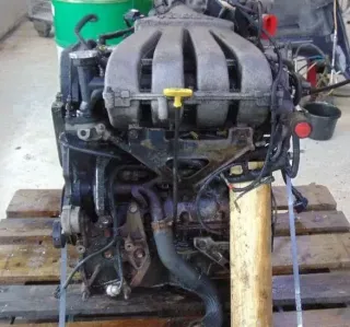 Motor Benzin - Chrysler PT Cruiser (2004) 4884432AB - Bild 2