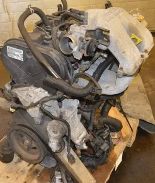 Motor Benzin - Chrysler Voyager (2002) - Bild 2