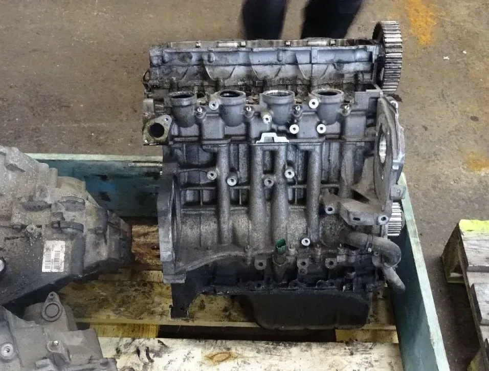 Motor Diesel - Citroen C3 (2004) 8HX 0135 EJ - Bild 1