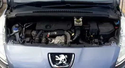 Motor Citroen C4 Spacetourer 1.6 HDi BHZ (DV6FC) 77 TKM 88 KW 120 - Bild 1