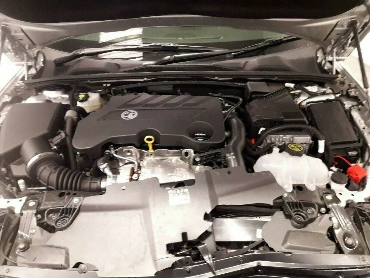 Motor Opel Insignia 2.0 2017 D20DTH 6.472 Km inkl. Versand - Bild 1
