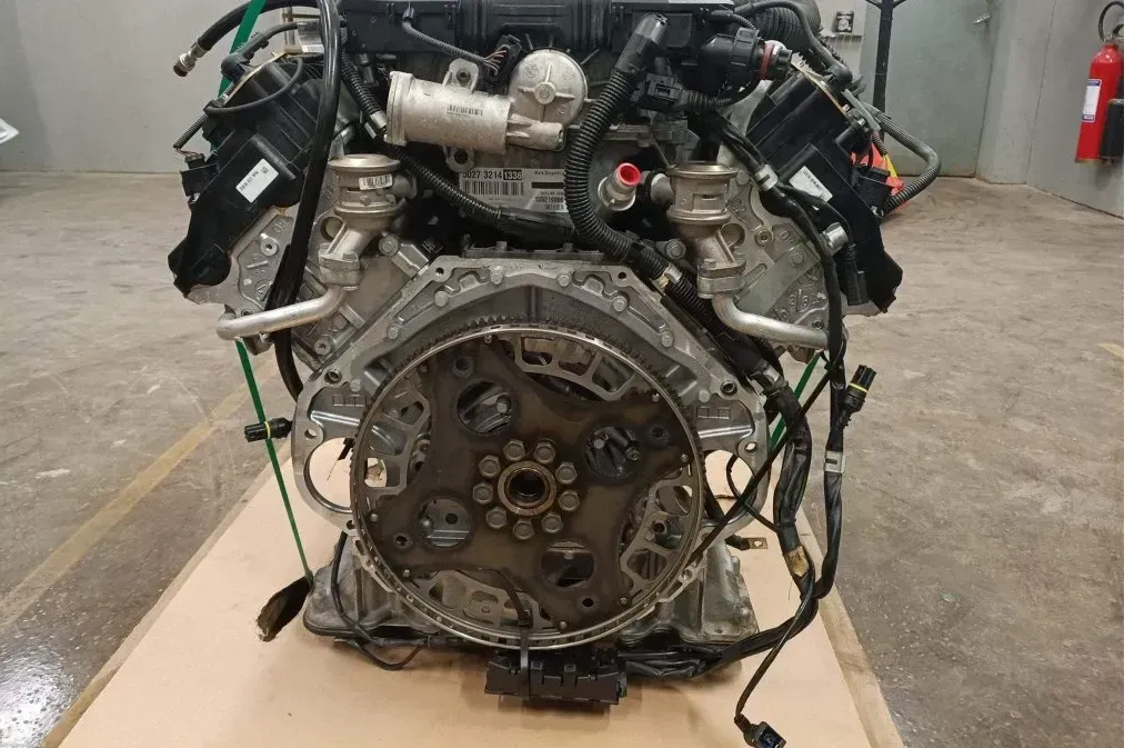 Motor Benzin - BMW 6-Series (2004) N62-B44A 11000427236 38.640km - Bild 1