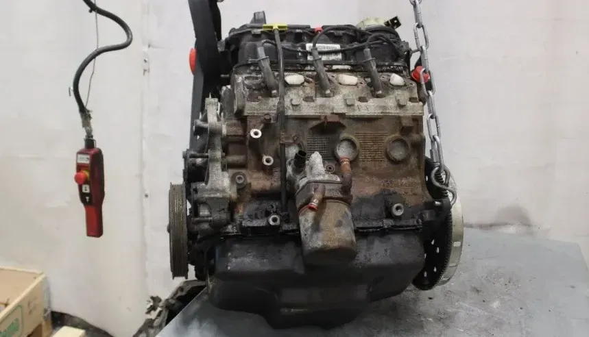 Motor Benzin - Chrysler Voyager (2003) 5019165AA - Bild 1