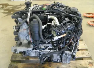 Motor Diesel - BMW X5 (2010) N57D30B 11 00 2 180 690 - Bild 1
