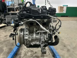Motor Benzin - BMW X2/iX2 (2020) B38A15A 11 00 2 455 309 60.000km - Bild 1
