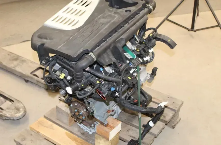 Motor Benzin - Fiat Tipo (2019) 940.B7.000 73504140 6.330km - Bild 1