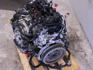 Motor Diesel - Skoda Superb (2016) DFCA 04L100090M - Bild 3