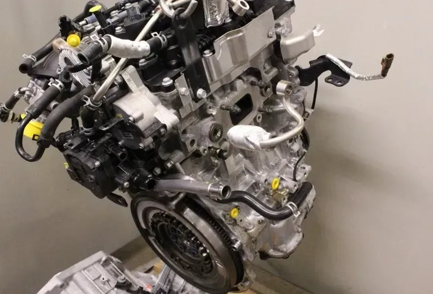 Motor Benzin - Hyundai Bayon (2022) G3LF 97AQ107F01 6.890km - Bild 1
