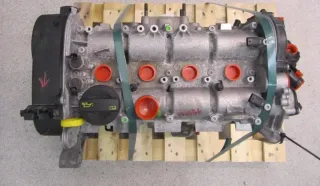 Motor Benzin - Audi A3, S3 (2016) CUKB 04E100033L 46.280km - Bild 1