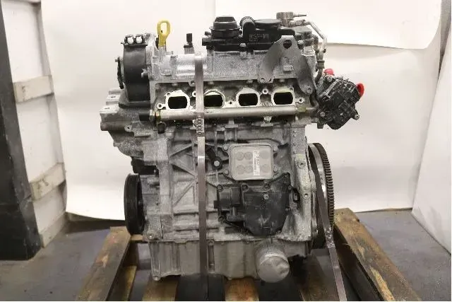 Motor Benzin - Audi A3, S3 (2022) DFYA 05E100031F 65.000km - Bild 1