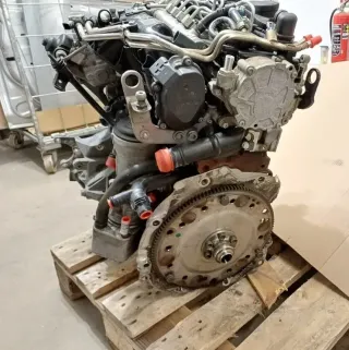 Motor Diesel - Audi A4, S4 (2010) CAGB 03L100090FX - Bild 1