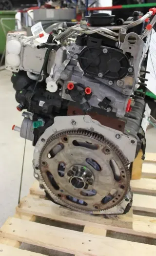 Motor Diesel - Audi A4, S4 (2021) DETA 04L100091CX 85.390km - Bild 1