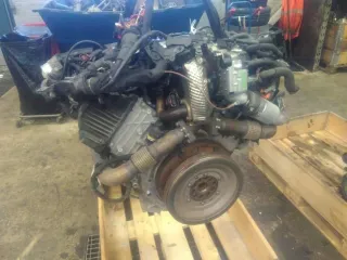 Motor Diesel - Audi A6 Allroad (2013) CLAA 059 100 099 H - Bild 1