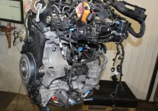 Motor Diesel - Volvo V90 Cross Country (2023) D420T8 36010463 56.460km - Bild 1