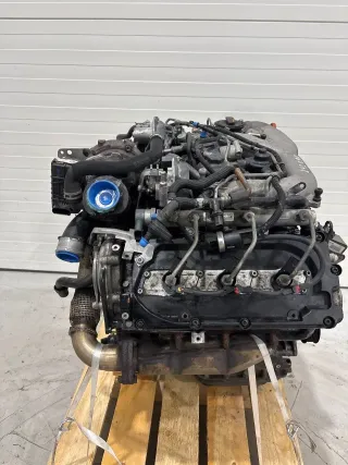 Motor Diesel - Audi Q7 (2009) CASA 059100098F - Bild 2