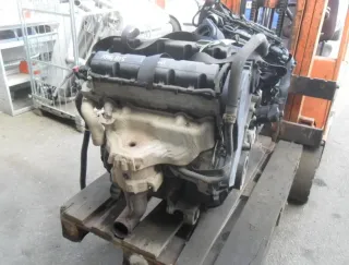 Motor Benzin - Citroen C8 (2006) - Bild 4