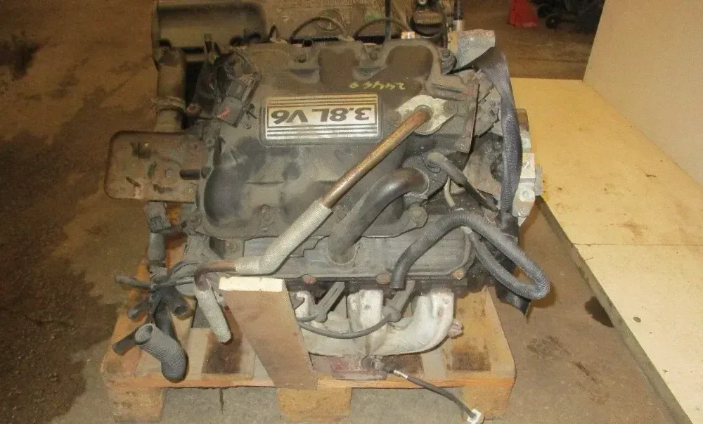 Motor Benzin - Chrysler Voyager (2008) - Bild 1
