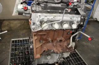 Motor Diesel - Renault Megane (2018) 8201740182 74.970km - Bild 1