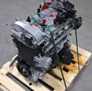 Motor Benzin - Skoda Superb (2025) DUCB 05E100032L 11.050km - Bild 1