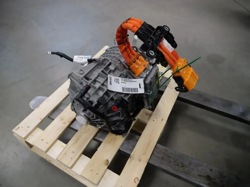 Motor Elektro - Volvo XC60 (2026) 36011114 30km - Bild 1