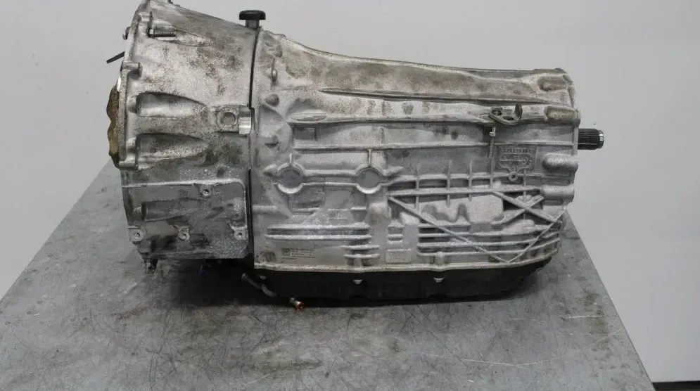 Automatikgetriebe - Mercedes AMG GT (2022) 72504504640838 6.790km - Bild 1