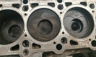 Motorblock 070103021L VW Transporter T5 Touareg BNZ - Bild 9