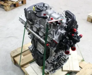 Motor Benzin - Skoda Octavia (2019) DKRF 04C100033KX 3.790km - Bild 1
