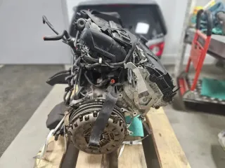 Motor Benzin - BMW 5-Series (2001) M54-B22 11007506904 - Bild 1