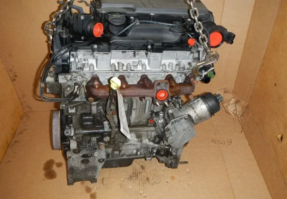 Motor Diesel - Citroen C3 (2004) 8HX 0135EJ - Bild 1