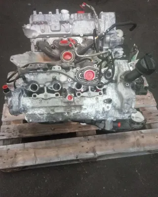 Motor Benzin - BMW 7-Series (2013) N63-B44B 11002346941 96.490km - Bild 1