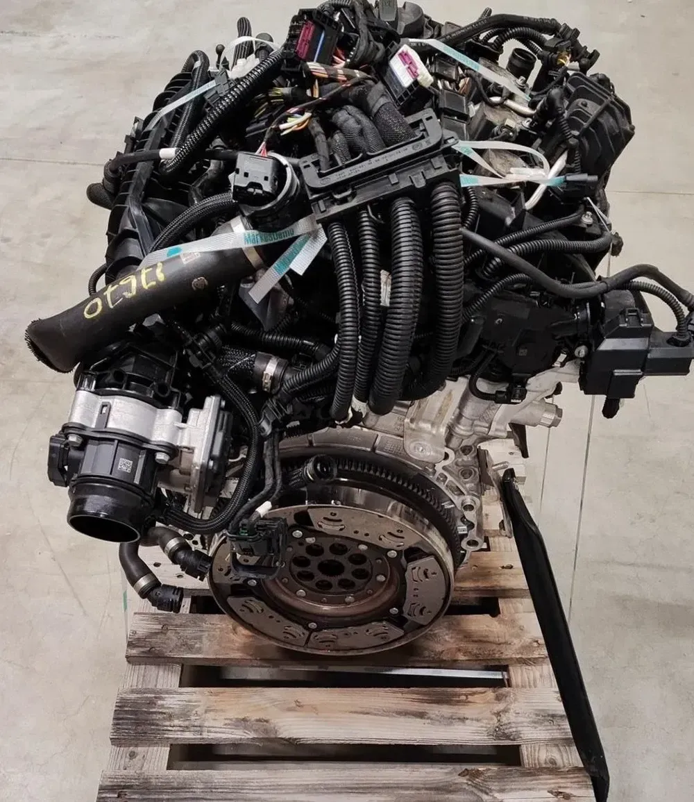 Motor Benzin - BMW 1-Series (2021) B38-A15A 11005A07739 62.770km - Bild 1